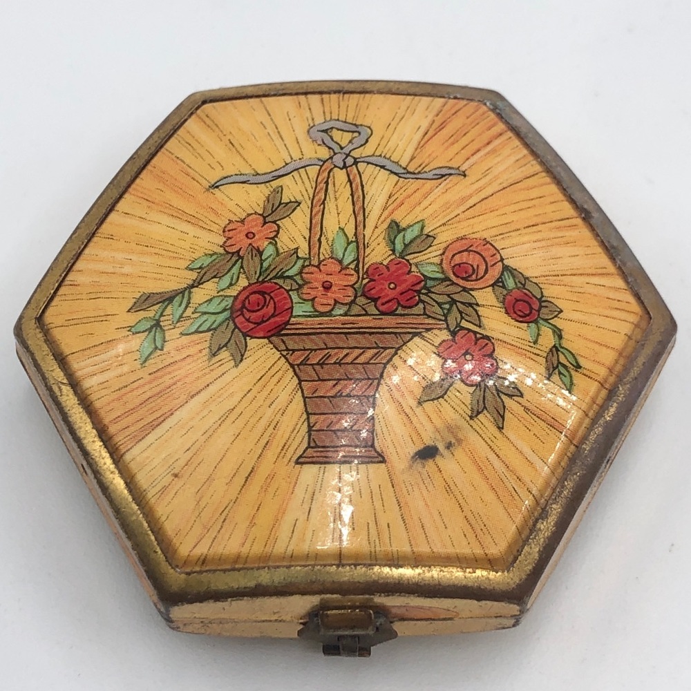 Art Deco Houbigant Flower Basket Vintage Compact